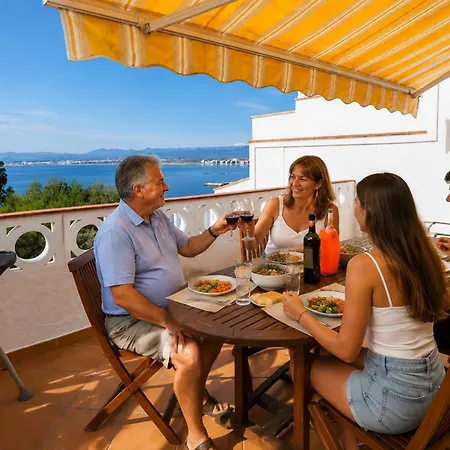 1157 Palcos - Apivend Immo Apartmán *